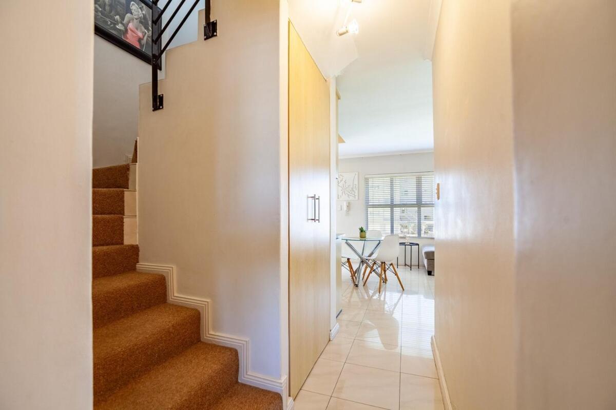 Apartamento Coral Breeze Walk To Everything Cidade Do Cabo